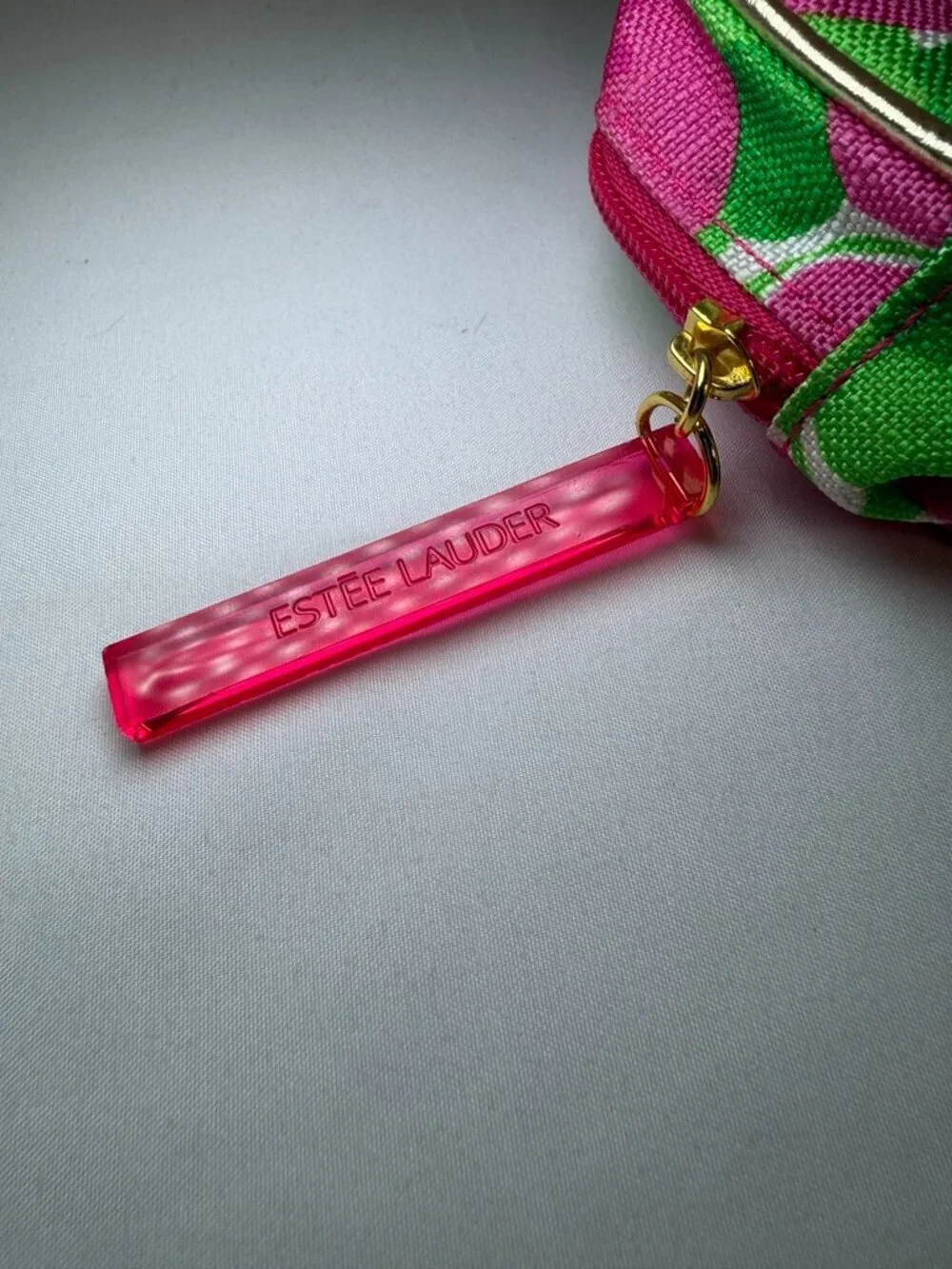 LILLY PULITZER x Estee Lauder Pink Cosmetic Makeup Case Pouch NEW